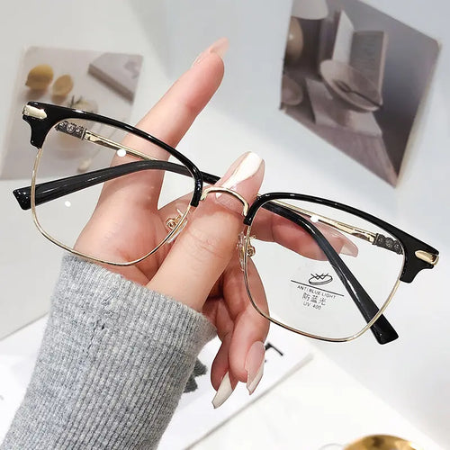 Reading glasses are anti blue and anti ultraviolet |  suitable for work, travel, and daily comfort